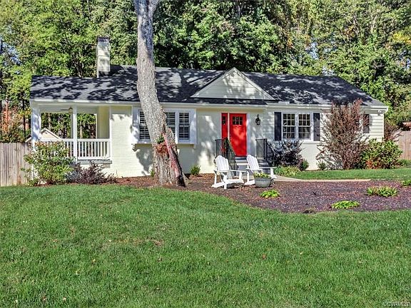 3rd image of 210 Melwood Ln