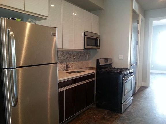 3rd image of 252 Himrod St APT 1