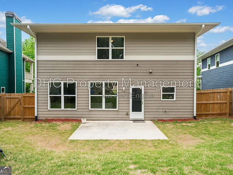 1765 Stoney Creek Dr SE — Photo 22