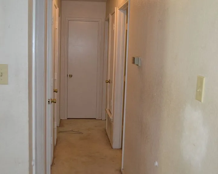 301 Joshua St — Photo 7