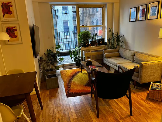 Rented by REAL New York | media 13
