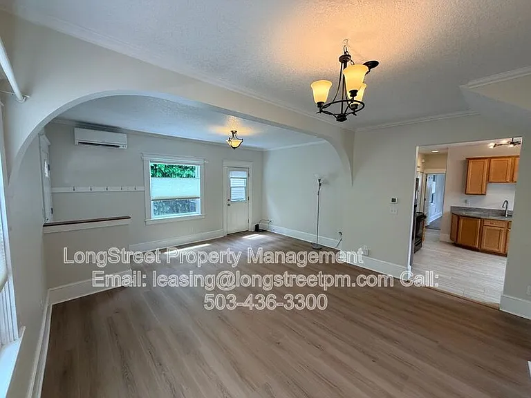 1749 SE 46th Ave — Photo 7