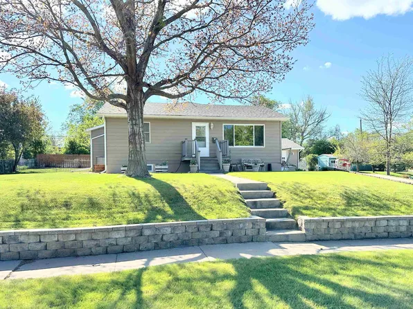 2038 12th Ave, Belle Fourche, SD 57717