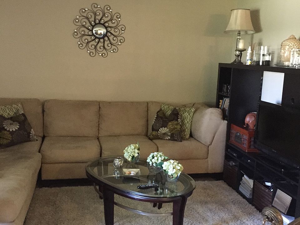 1st image of 603 Meadows Cir