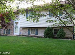 8255 Ahearn Dr, Millersville, MD 21108