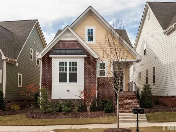 1553 Fullerton Pl, Raleigh, NC 27607