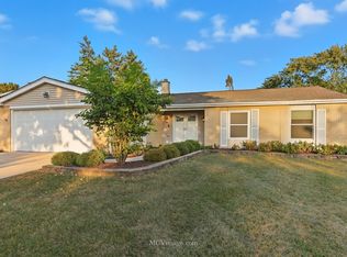 548 Hamilton Ave, Westmont, IL 60559