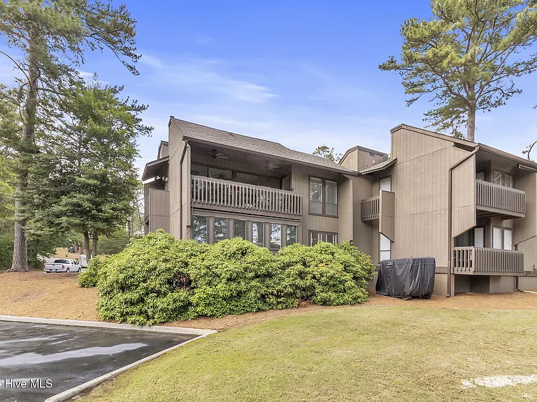 800 Saint Andrews Dr #205 — Photo 28