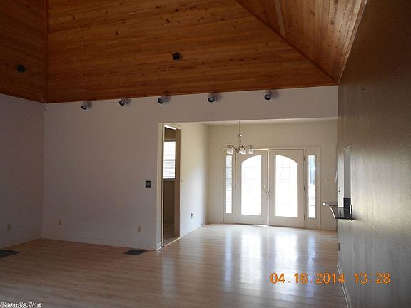 5th image of 6040 Grant St #58