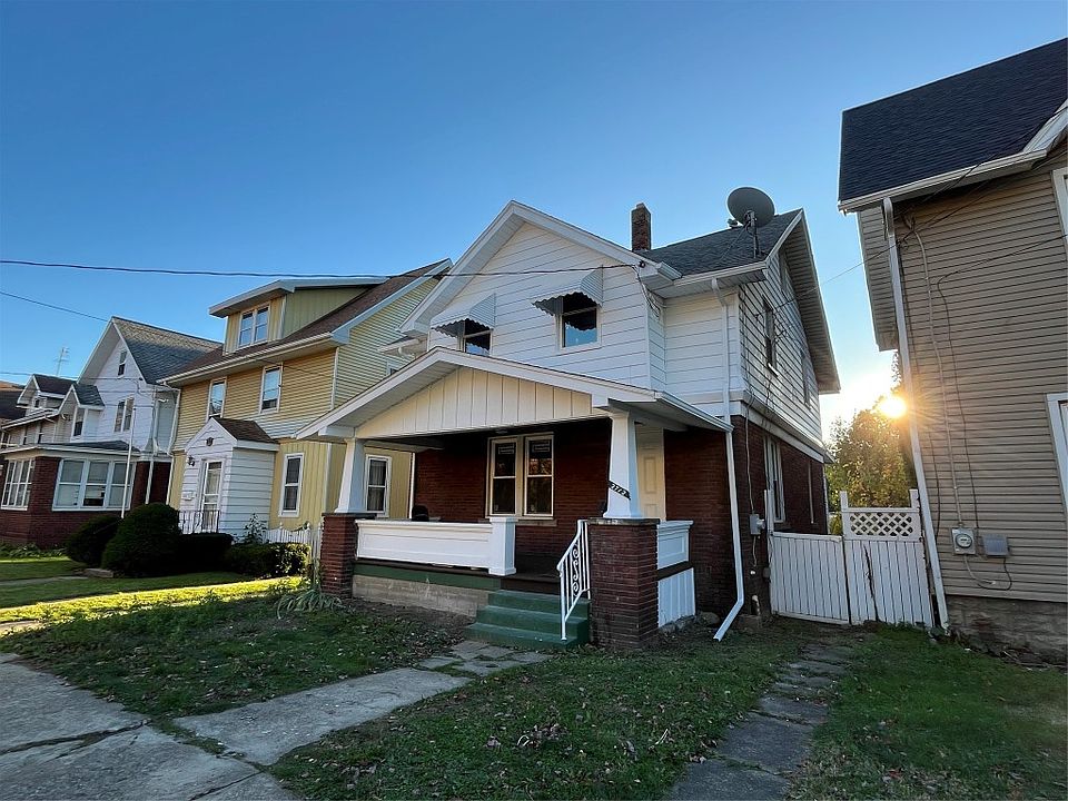 1st image of 2712 East Ave
