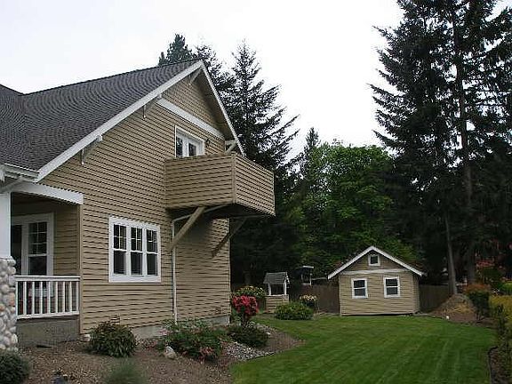 Romeo balcony off the master with Olympic mountian views!