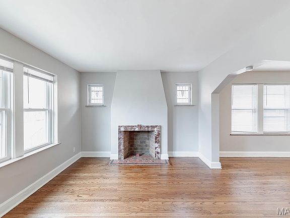 3rd image of 6112 Wanda Ave