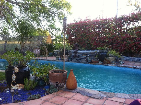 Island oasis 
