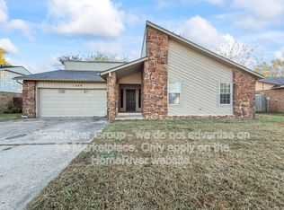 1209 S 29th St, Broken Arrow, OK 74014