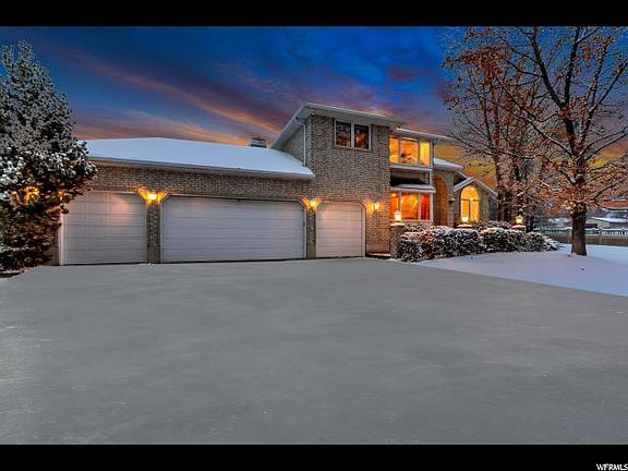 2nd image of 8101 S Pinecreek Ln
