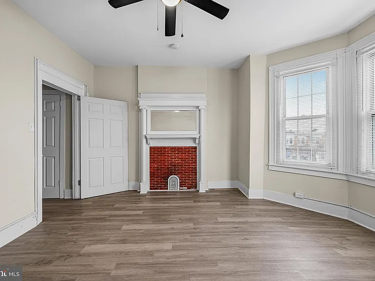 5723 Spruce St #2 — Photo 7