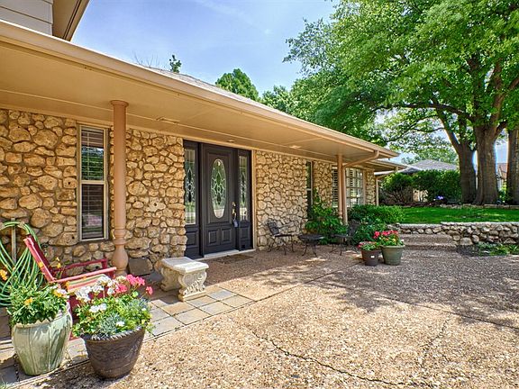 2nd image of 11135 Colechester Ct