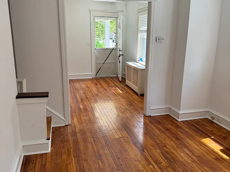 156 Saint Pauls Rd — Photo 5