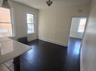 35-37 10th St UNIT 1, Astoria, NY 11106
