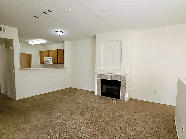 7115 S Durango Dr #201 — Photo 7