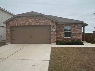 108 Silvercrest Ln, Jarrell, TX 76537