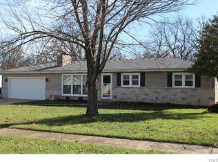 2116 Sunswept Ln, High Ridge, MO 63049