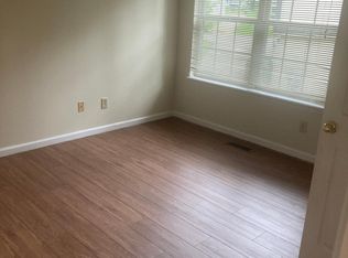 105 Virginia Ave, Versailles, KY 40383