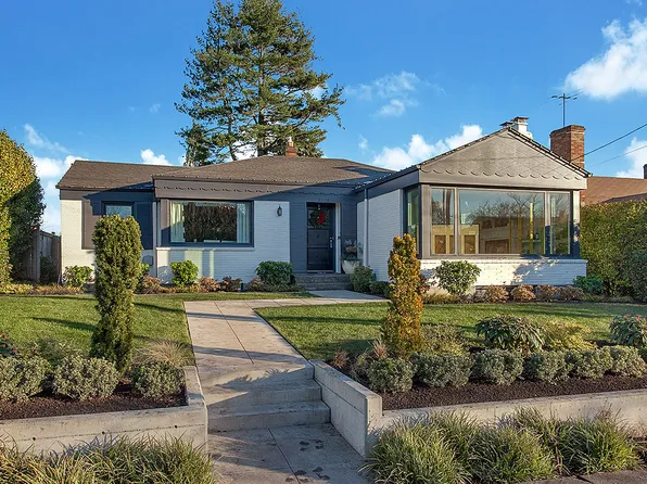 3014 28th Ave W, Seattle, WA 98199