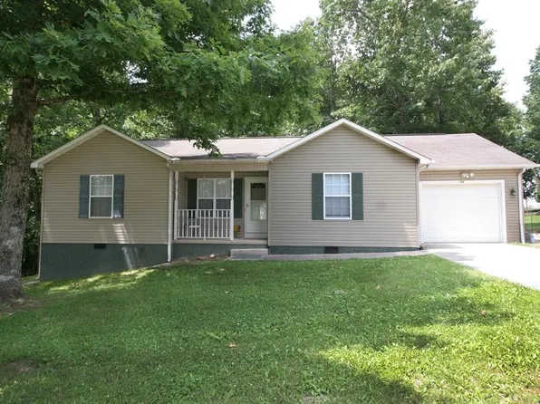 176 Grace Hill Dr, Crossville, TN 38571