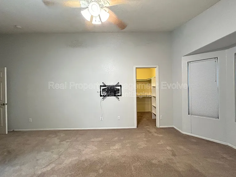 16036 N 11th Ave #1019 — Photo 20