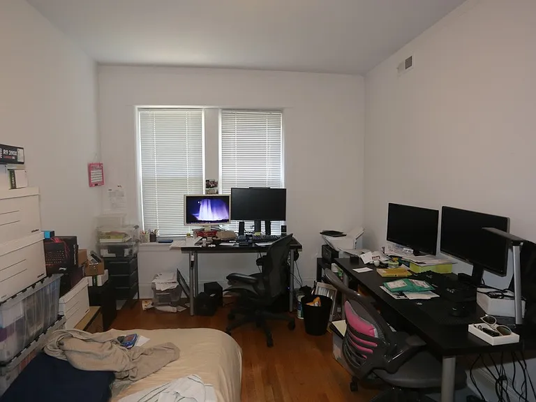 1436 W Belle Plaine Ave #2 — Photo 16
