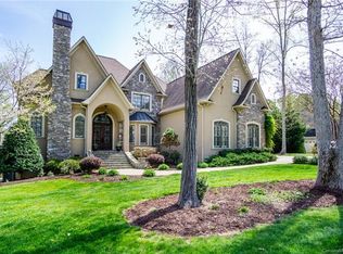 720 Cooks Cove Rdg, Lake Wylie, SC 29710