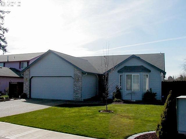1st image of 10304 NE 65th Ave