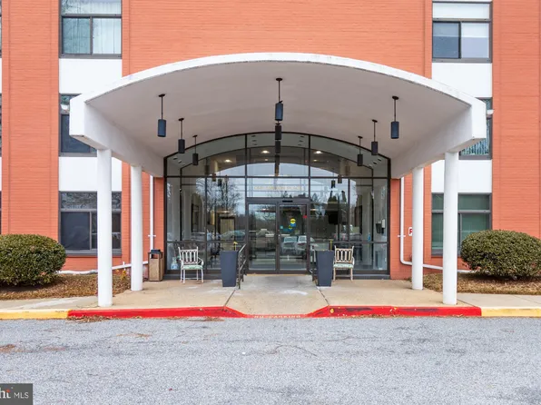 1 Smeton Pl APT 707, Towson, MD 21204