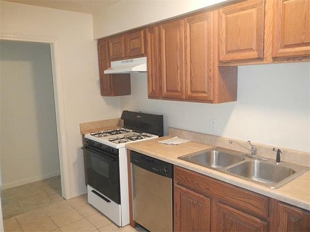 2nd image of 344 Pat Dr
