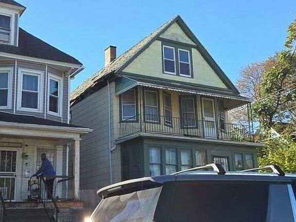 3rd image of 309 Landon St