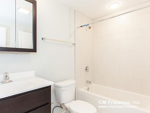 2nd image of 2924 W Logan Blvd #2G