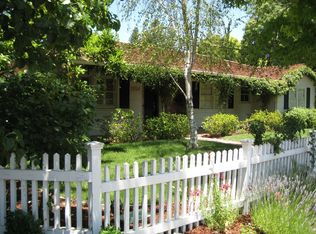 1894 Oak Knoll Ln, Menlo Park, CA 94025