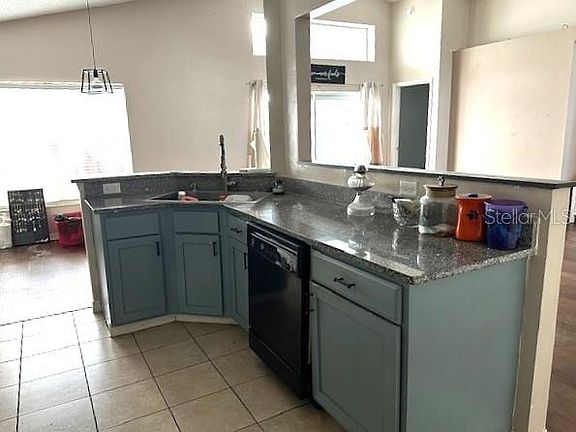 2nd image of 954 Durango Loop St