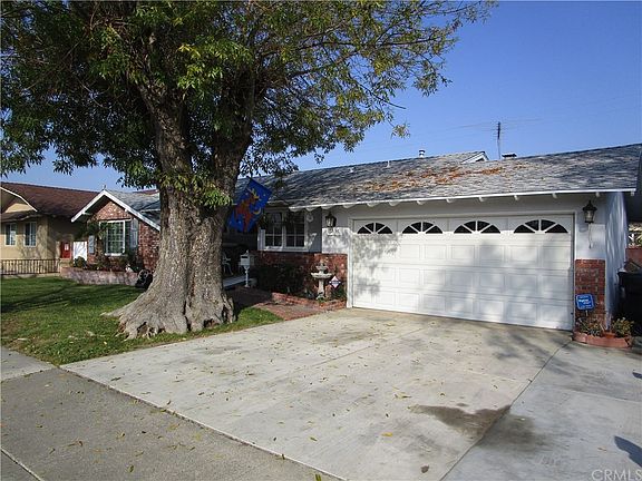 2nd image of 3335 W Glen Holly Dr