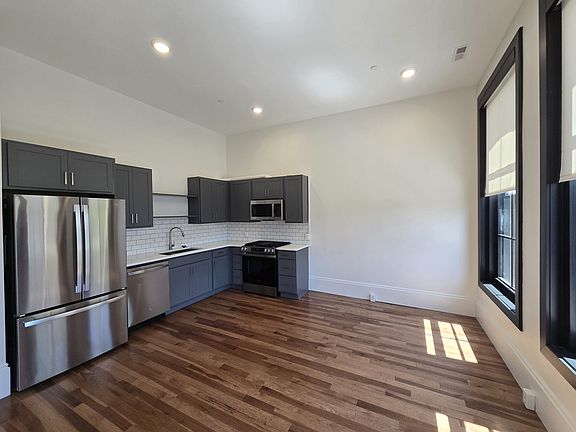 3rd image of 238 E Michigan Ave #B
