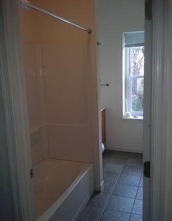 2nd image of 356 Washington Ave