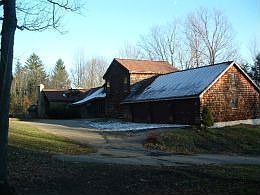 2nd image of 445 Dover Rd
