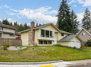 5121 SW 326th St, Federal Way, WA 98023