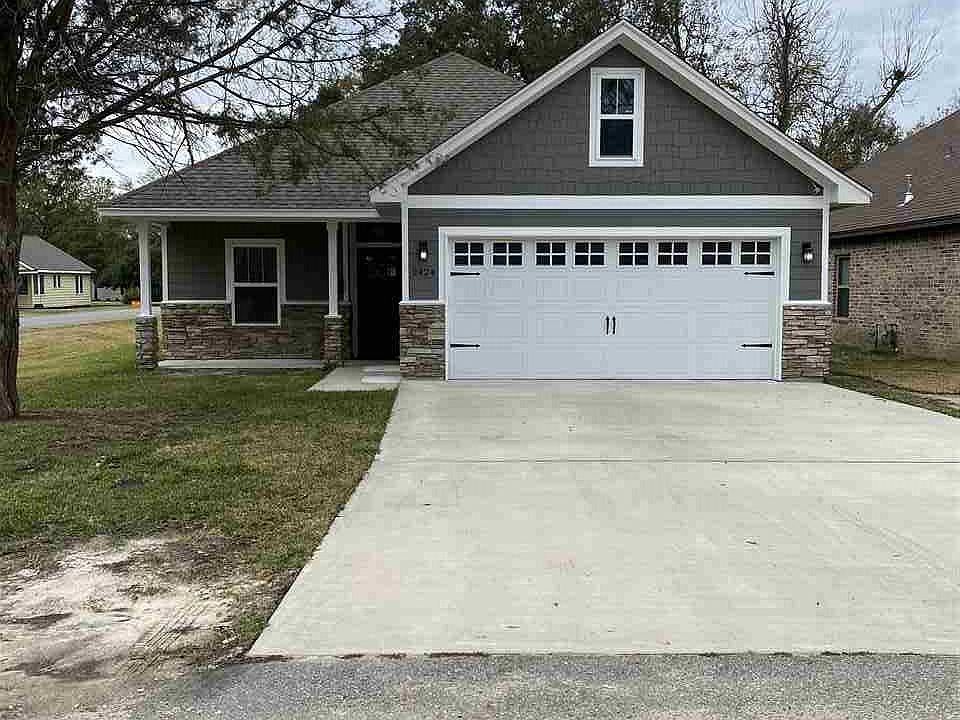 1st image of 2424 Avenue C