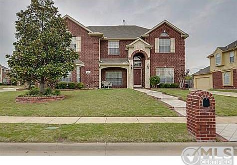 2nd image of 213 Noble Ct