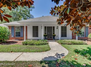 210 Southampton Pl, Brandon, MS 39042
