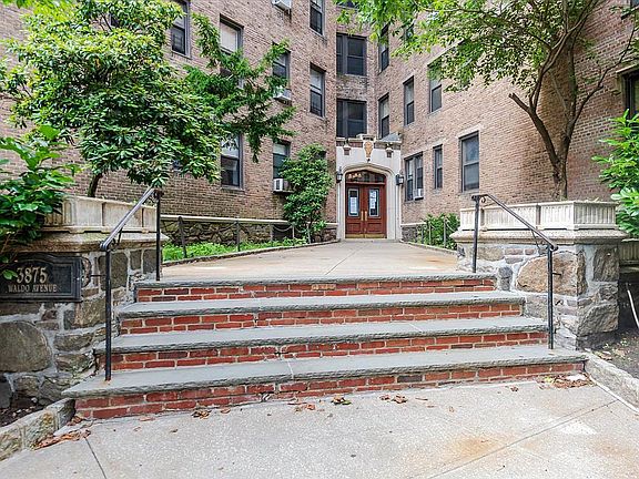 4th image of 3875 Waldo Ave APT 2C