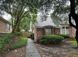 9706-9708 Springtree Ln, Dallas, TX 75243