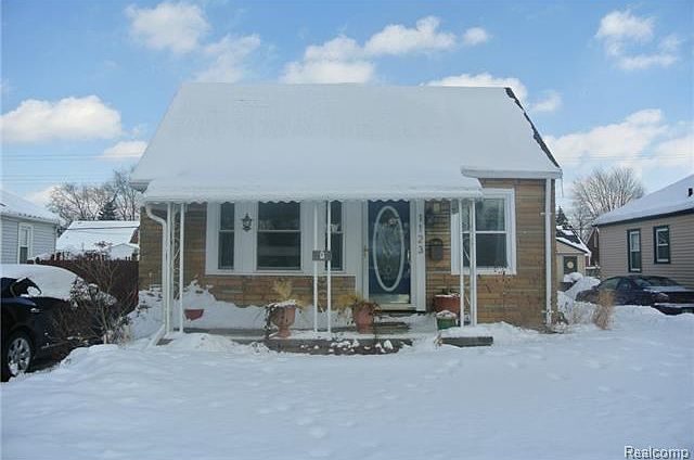 1st image of 1123 21st St